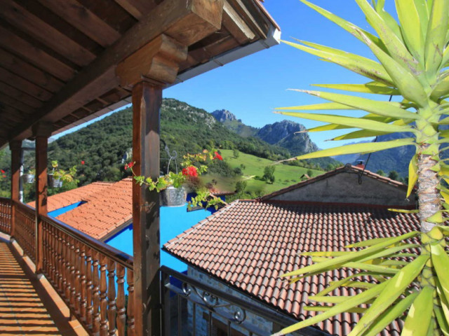 Arenas de Cabrales (Asturias)