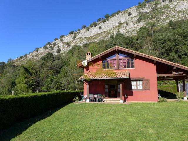 Villa (Asturias)