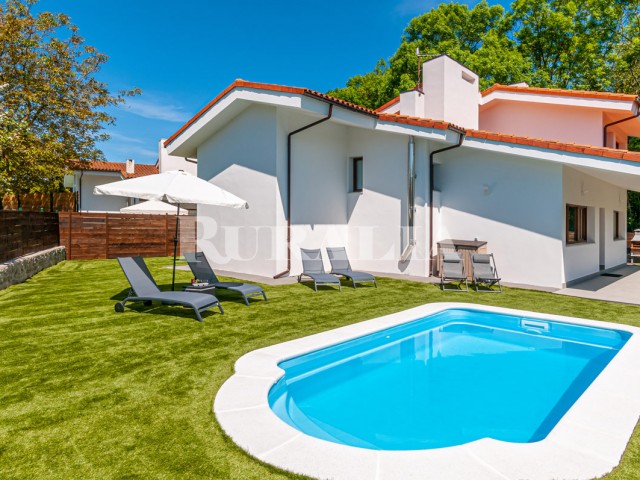 Espectacular casa, con piscina privada.Posada la Vieja (Asturias)