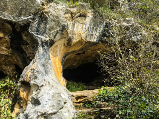 La Cueva de la Pasiega: un repaso a la prehistoria en Suances La Cueva de la Pasiega: un repaso a la prehistoria en Suances