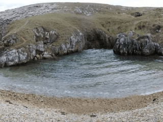 Playa de Cobijeru: Cómo llegar y dónde está su cueva